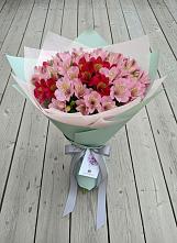 Букет цветов из:  Альстромерии в Кирпильской
