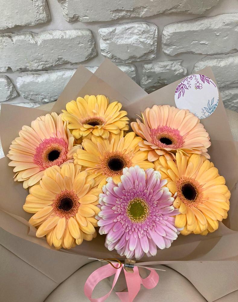 Букет цветов из: Герберы в Кирпильской