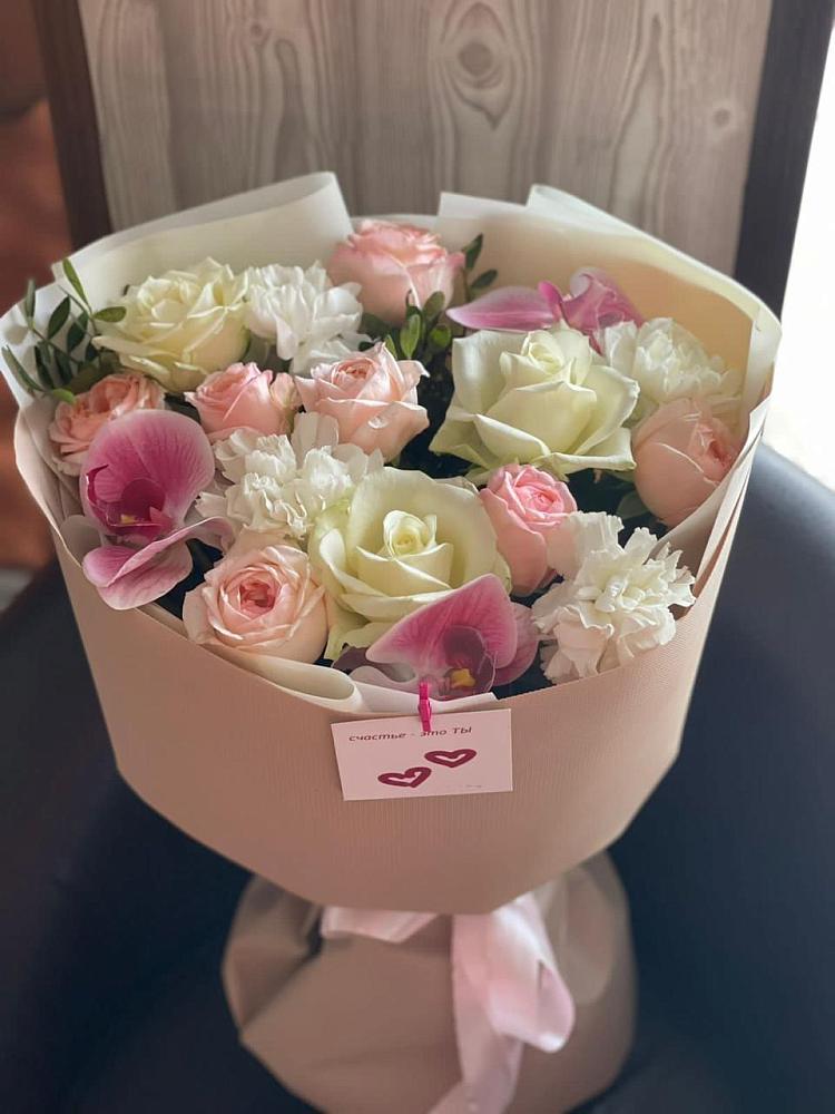 Букет цветов из: Орхидеи, Розы и Гвоздики в Кирпильской