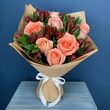 Букет цветов из:  Розы и Альстромерии в Кирпильской