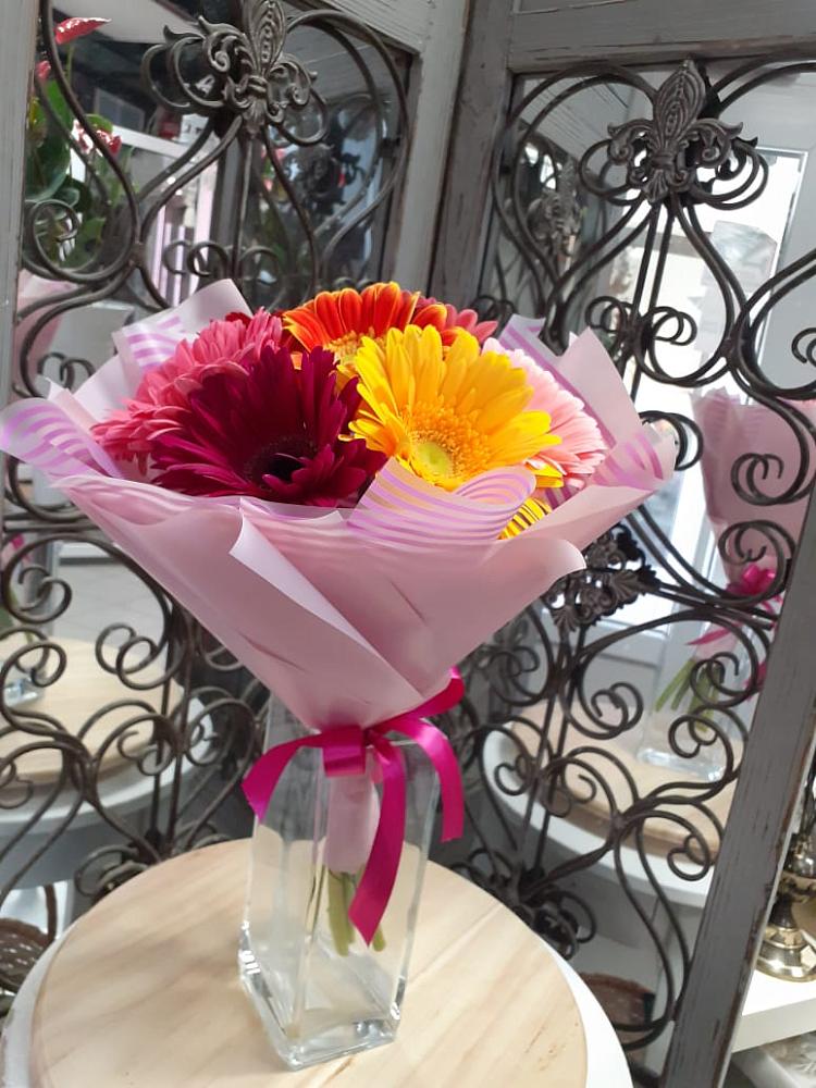 Букет цветов из: Герберы в Кирпильской