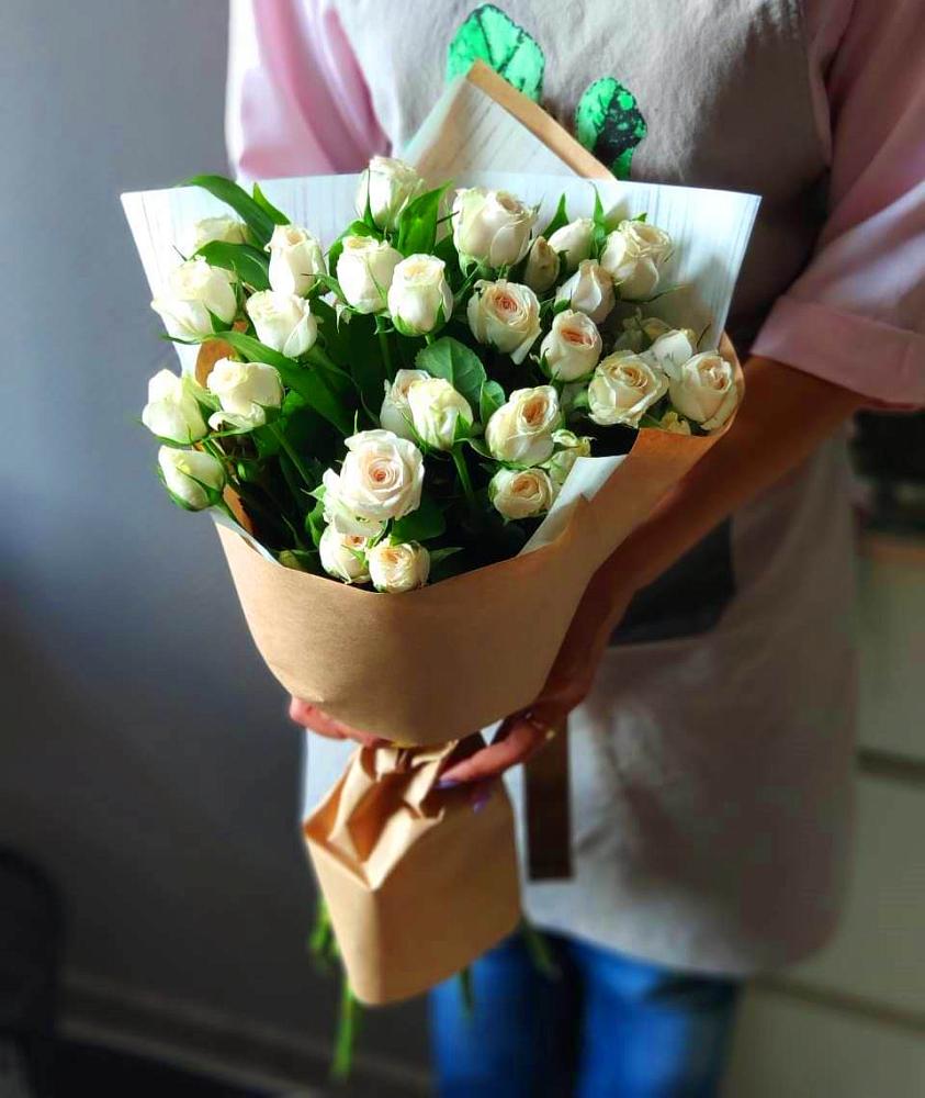 Букет цветов из: Розы в Кирпильской