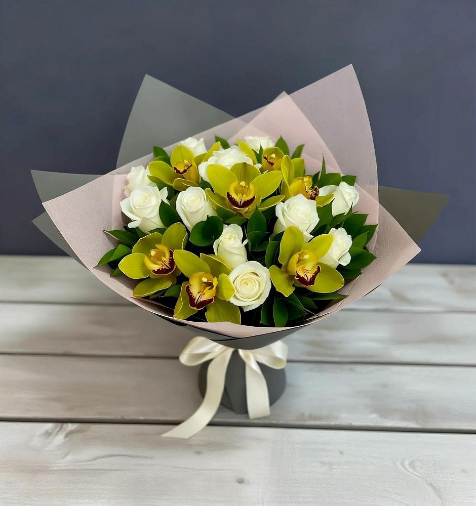 Букет цветов из: Орхидеи и Розы в Кирпильской