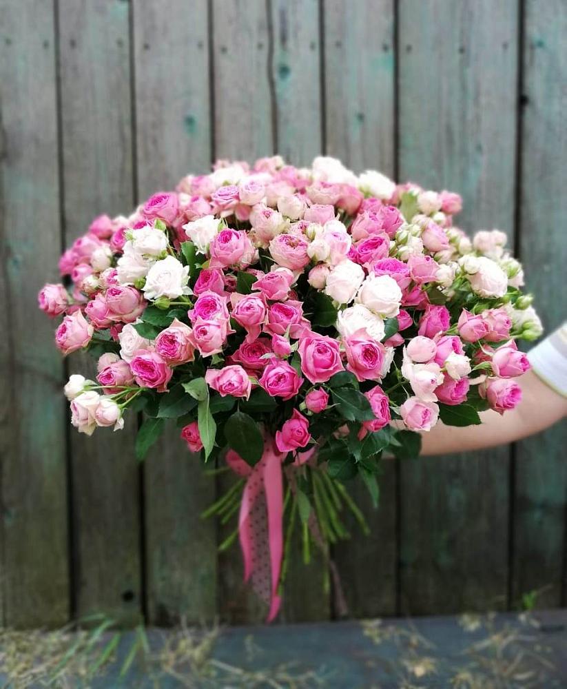 Букет Розовые кустовые розы Натали и Лав Лидия в Кирпильской