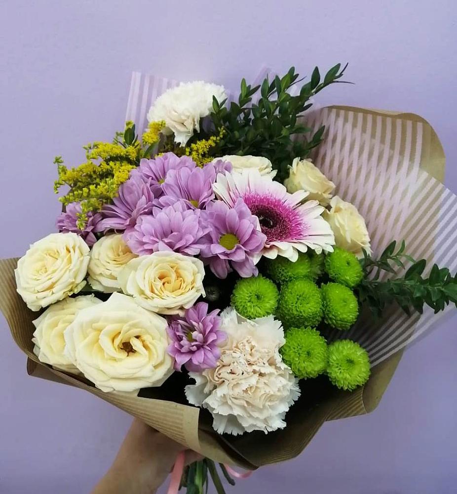 Букет цветов из: Хризантемы, Розы, Гвоздики и Герберы в Кирпильской