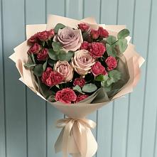 Букет цветов из:  Гвоздики и Розы в Кирпильской