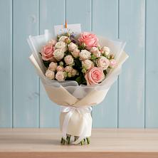 Букет цветов из:  Розы в Кирпильской